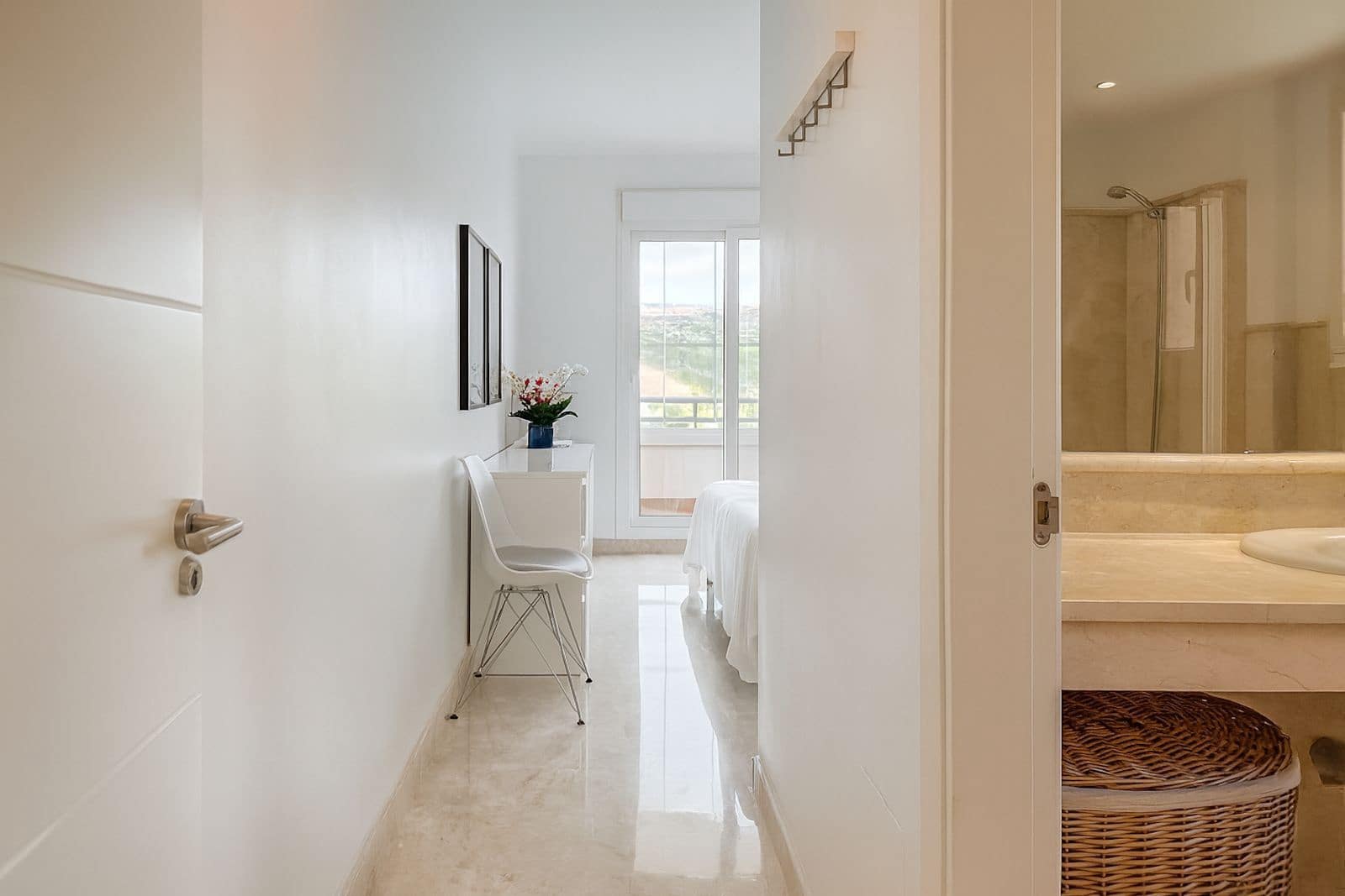 3 bedroom Apartment for sale in Cerro del Aguila with pool garage - € 380,000 (Ref: 9290932)