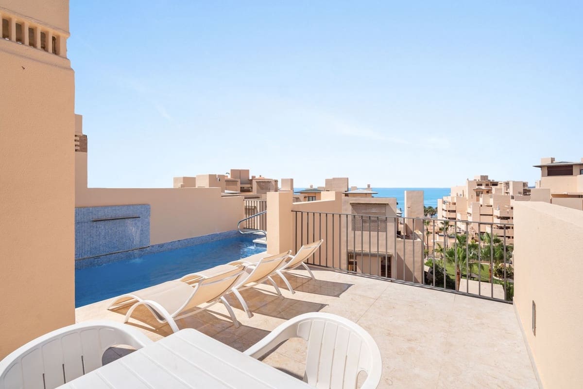 4 sovrum Takvåning till salu i New Golden Mile med pool garage - 1 050 000 € (Ref: 9297884)