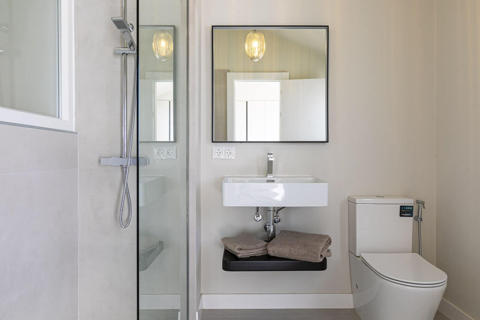 3 sypialnia Penthouse na sprzedaż w Nueva Andalucia z basenem garażem - 755 000 € (Ref: 9298725)