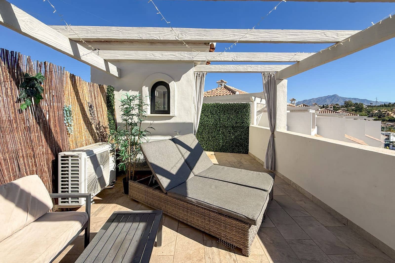 3 camera da letto Casa in vendita in El Paraiso con piscina garage - 679.000 € (Rif: 9298732)