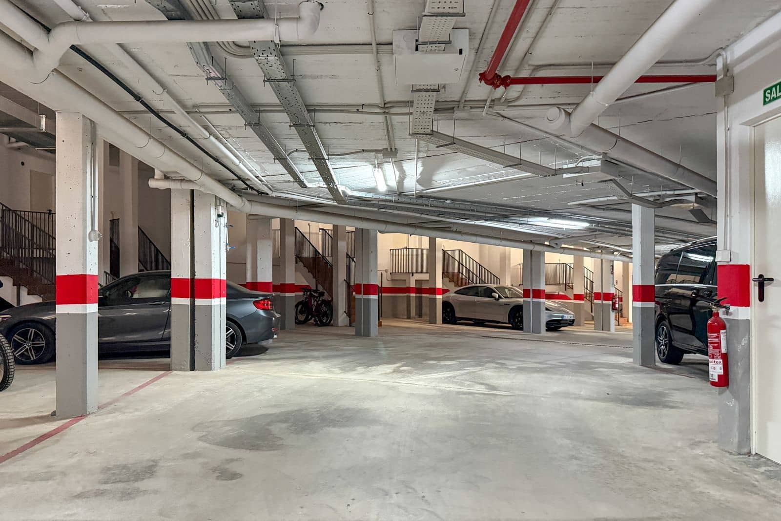 3 camera da letto Casa in vendita in El Paraiso con piscina garage - 679.000 € (Rif: 9298732)