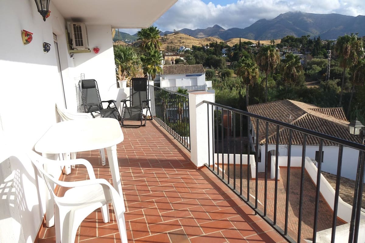 Apartment for sale in Mijas with pool - € 219,000 (Ref: 9298748)