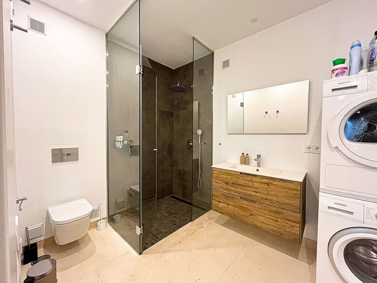 5 soverom Kjedet enebolig til salgs i Cabopino med svømmebasseng garasje - € 1 695 000 (Ref: 9322822)