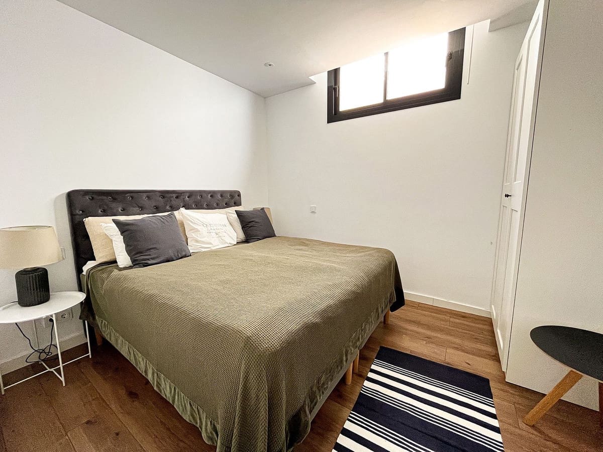 5 soverom Kjedet enebolig til salgs i Cabopino med svømmebasseng garasje - € 1 695 000 (Ref: 9322822)