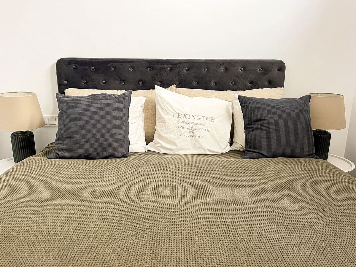 5 soverom Kjedet enebolig til salgs i Cabopino med svømmebasseng garasje - € 1 695 000 (Ref: 9322822)