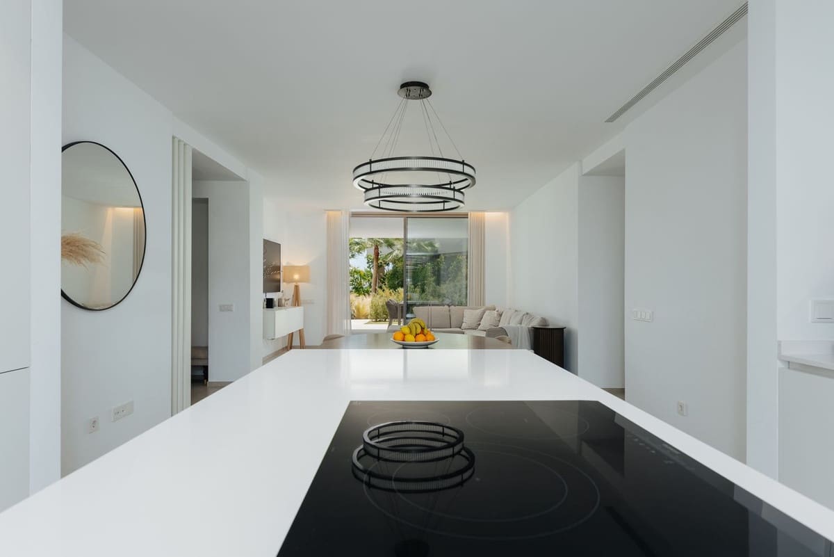 2 sypialnia Apartament na sprzedaż w Benahavis z basenem garażem - 750 000 € (Ref: 9322824)