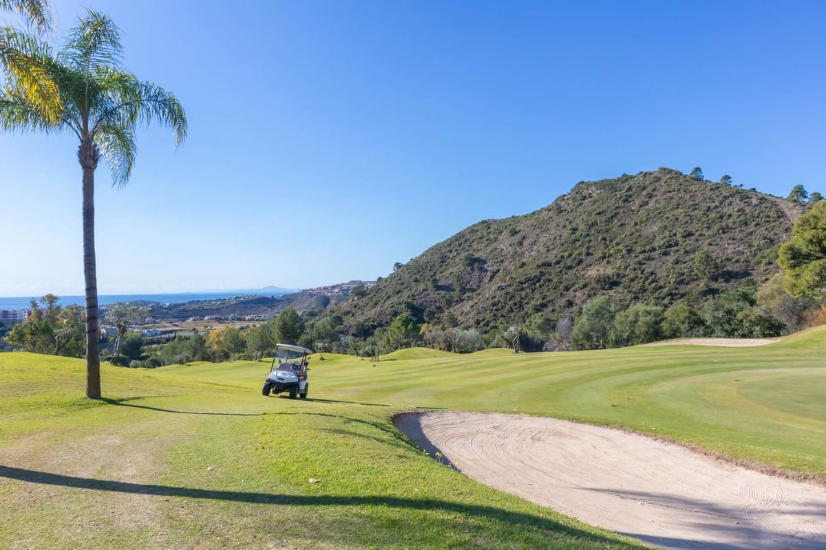 3 slaapkamer Penthouse te koop in Benahavis met zwembad garage - € 575.000 (Ref: 9322826)