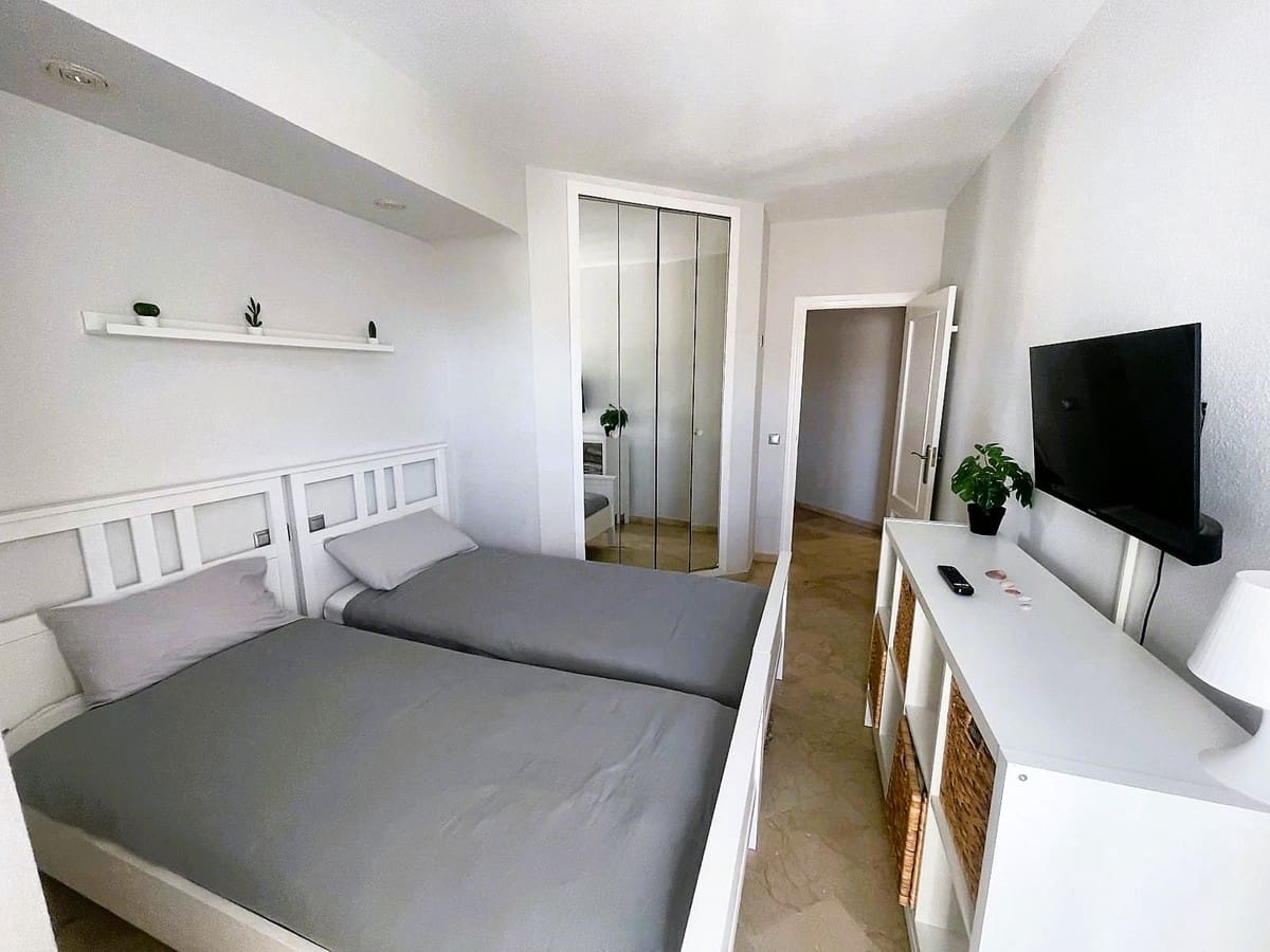 2 slaapkamer Penthouse te koop in Mijas Golf met zwembad - € 299.000 (Ref: 9322863)