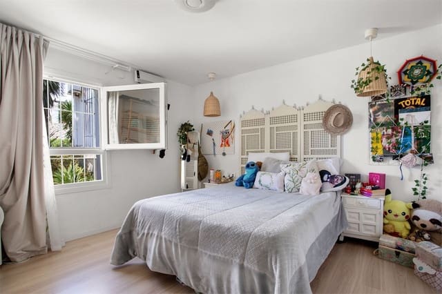 2 soveværelse Byhus til salg i Mijas Golf, Mijas med swimmingpool - € 479.000 (Ref: 9329536)