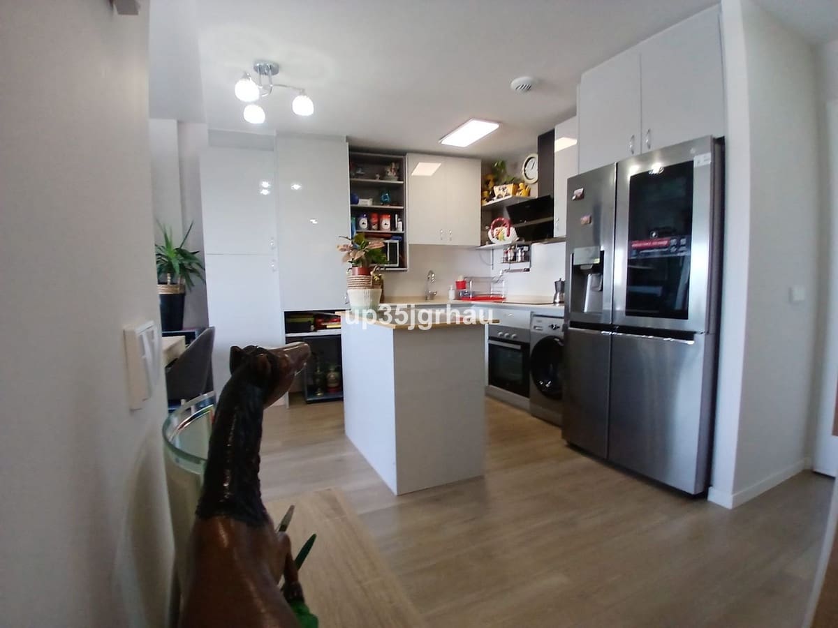 2 Zimmer Penthouse zu verkaufen in Estepona mit Pool Garage - 589.900 € (Ref: 9329561)