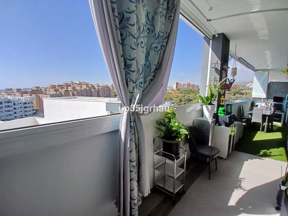 2 Zimmer Penthouse zu verkaufen in Estepona mit Pool Garage - 589.900 € (Ref: 9329561)