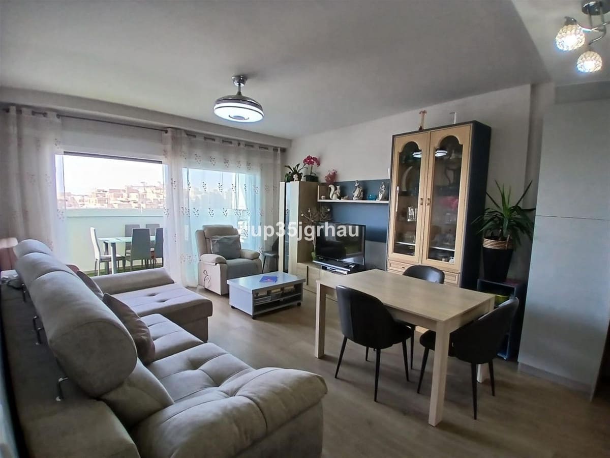 2 Zimmer Penthouse zu verkaufen in Estepona mit Pool Garage - 589.900 € (Ref: 9329561)