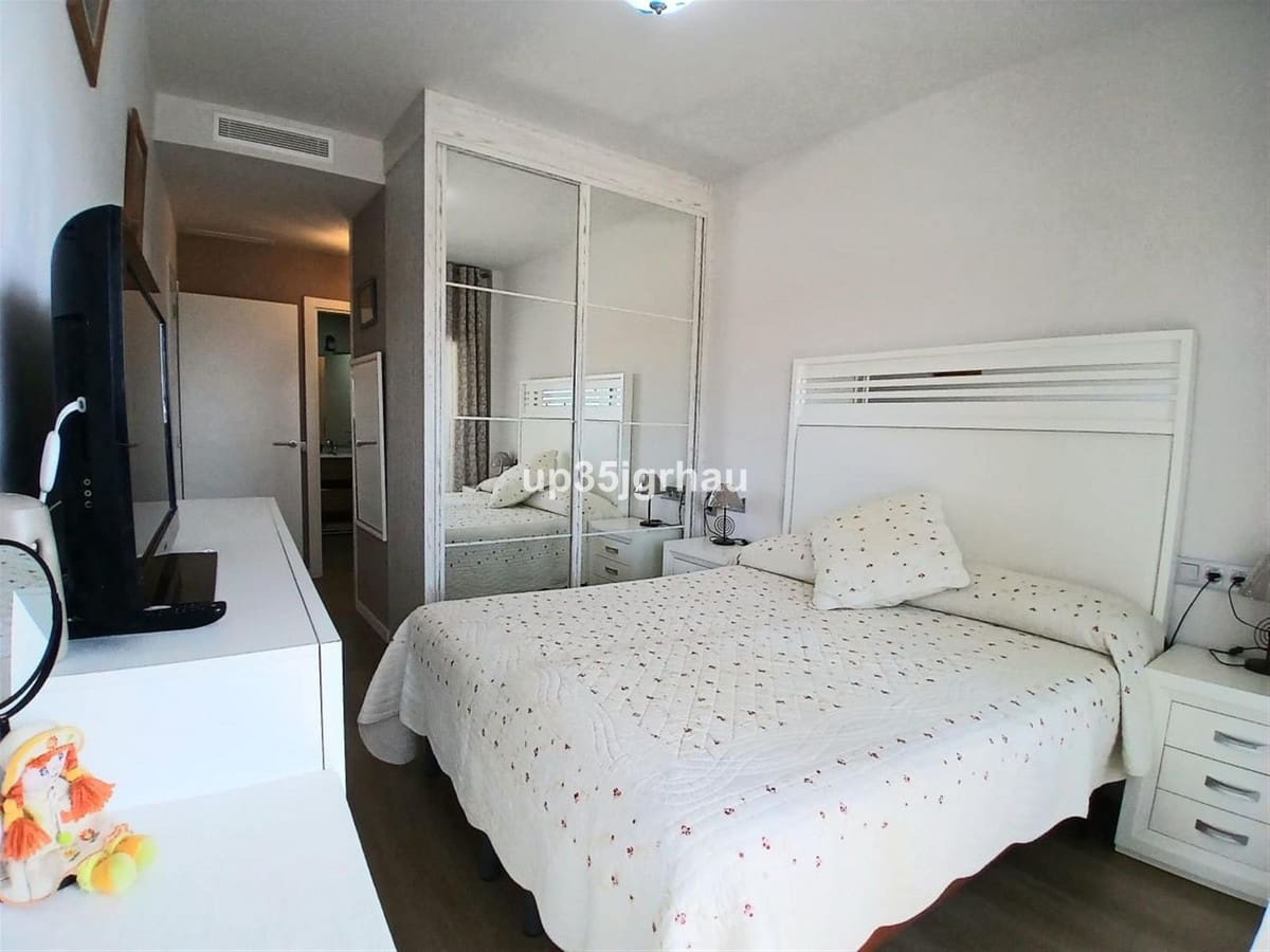 2 Zimmer Penthouse zu verkaufen in Estepona mit Pool Garage - 589.900 € (Ref: 9329561)