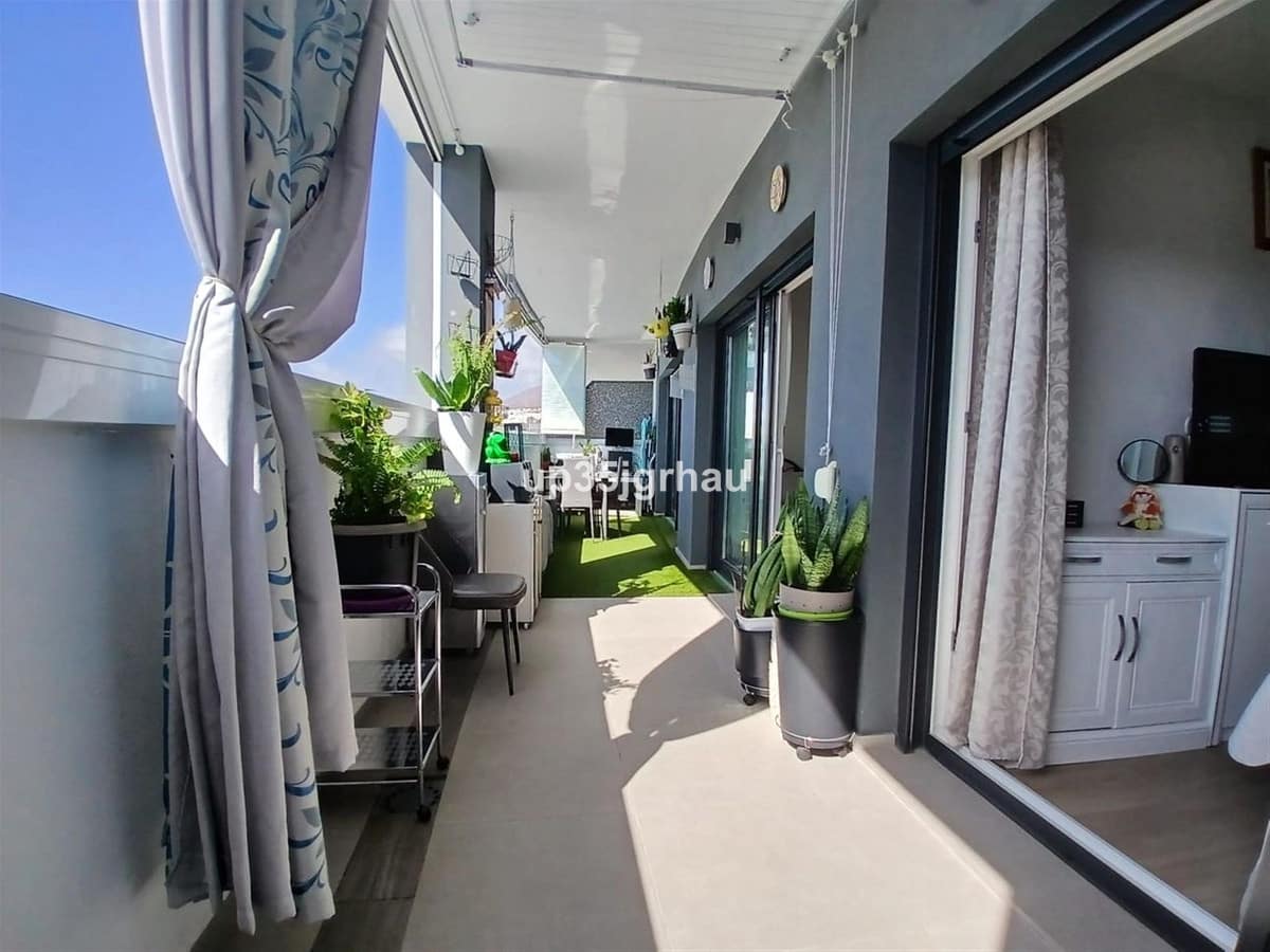 2 Zimmer Penthouse zu verkaufen in Estepona mit Pool Garage - 589.900 € (Ref: 9329561)