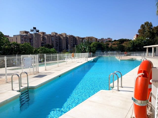 2 Zimmer Penthouse zu verkaufen in Estepona mit Pool Garage - 589.900 € (Ref: 9329561)