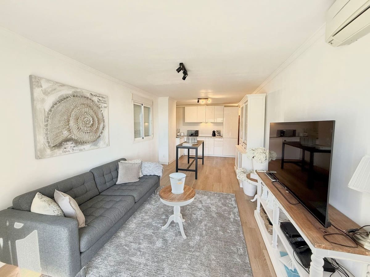 2 makuuhuone Huoneisto myytävänä paikassa Fuengirola mukana uima-altaan - 449 000 € (Ref: 9329576)