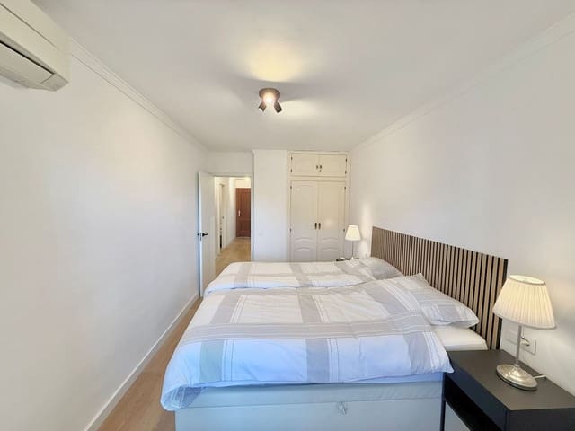 2 makuuhuone Huoneisto myytävänä paikassa Fuengirola mukana uima-altaan - 449 000 € (Ref: 9329576)