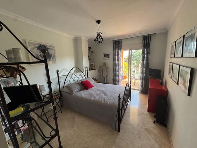 2 bedroom Apartment for sale in La Mairena, Ojen with pool garage - € 310,000 (Ref: 9329596)