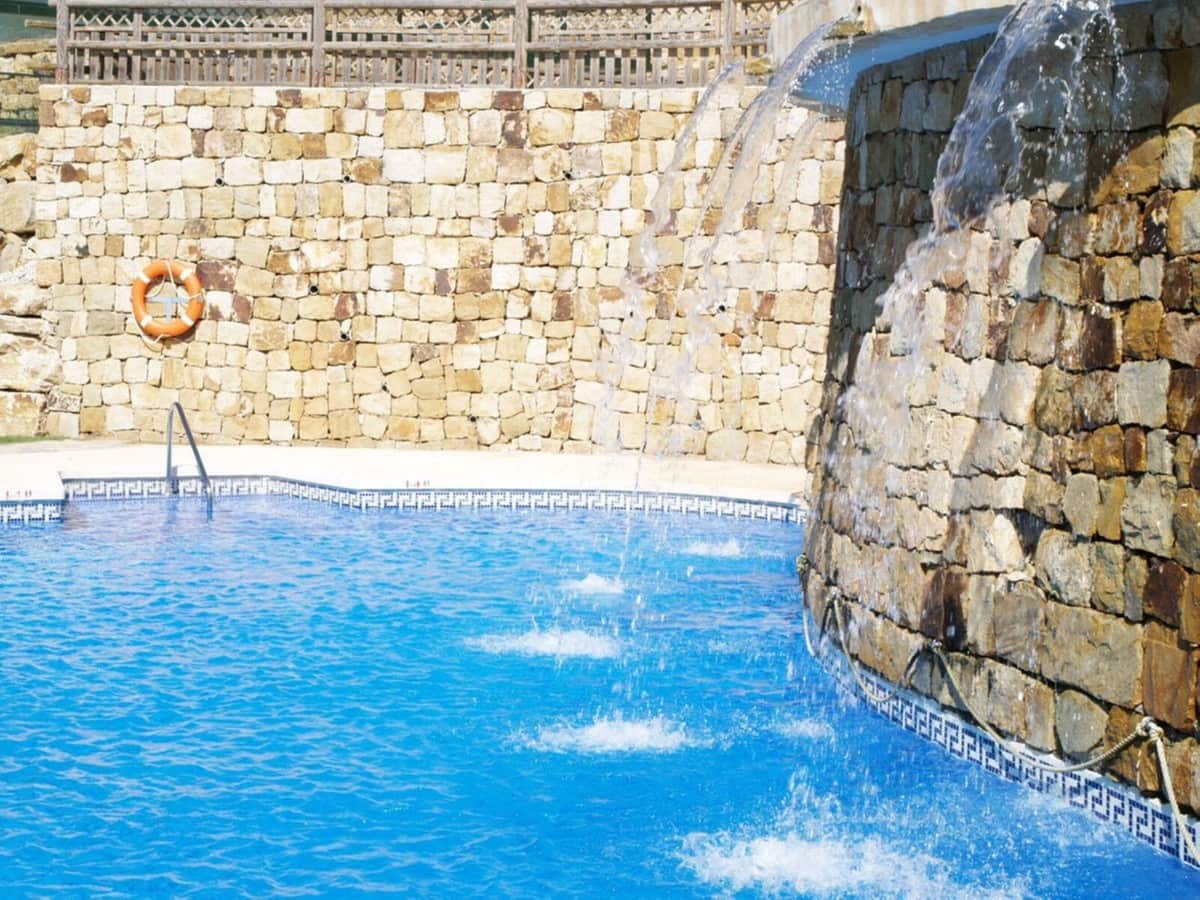 2 soverom Leilighet til salgs i La Mairena med svømmebasseng garasje - € 310 000 (Ref: 9329596)