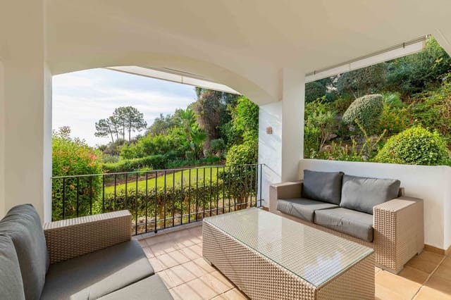 3 sovrum Lägenhet till salu i La Quinta, Benahavís med pool garage - 695 000 € (Ref: 9329695)