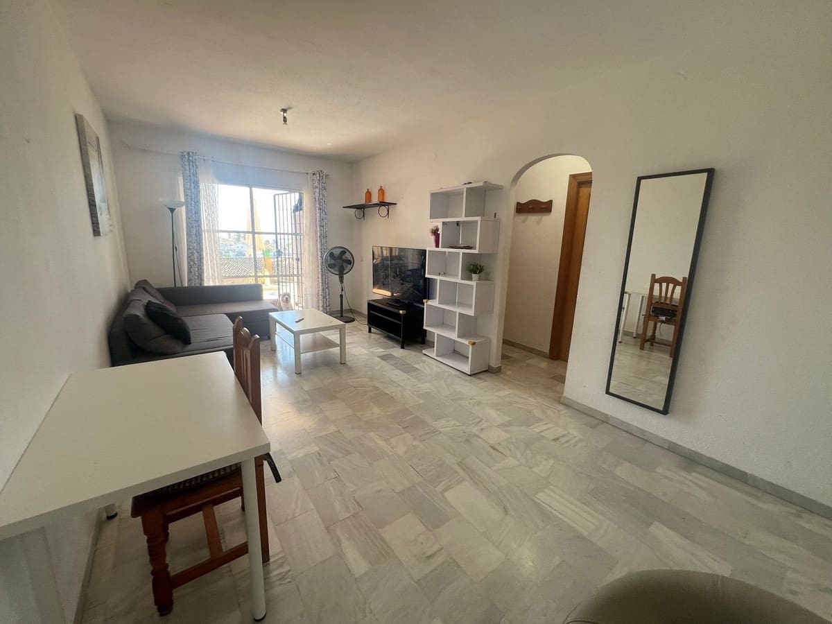 2 bedroom Apartment for sale in Mijas Costa with pool - € 277,000 (Ref: 9329700)