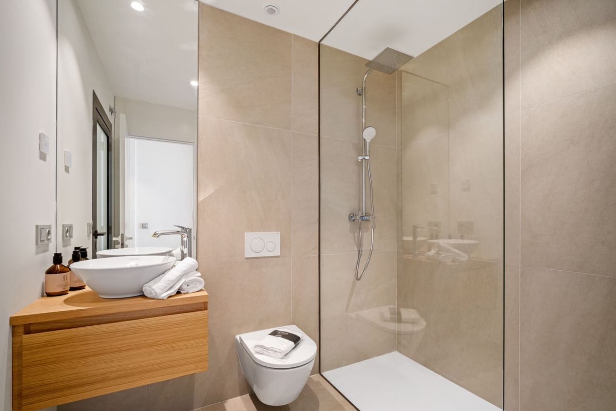 3 sypialnia Apartament na sprzedaż w Fuengirola z basenem garażem - 1 100 000 € (Ref: 9329734)