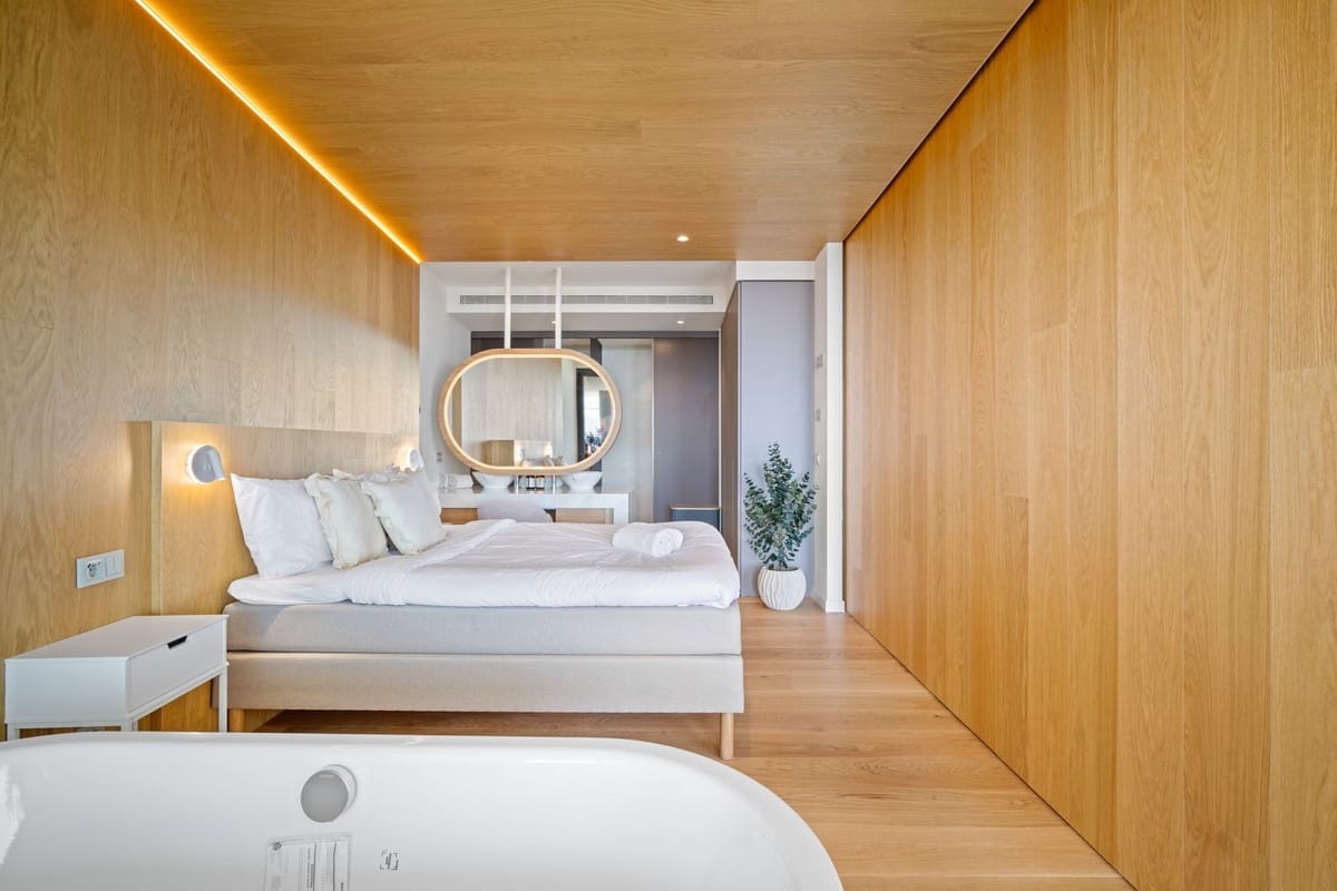 3 sypialnia Apartament na sprzedaż w Fuengirola z basenem garażem - 1 100 000 € (Ref: 9329734)