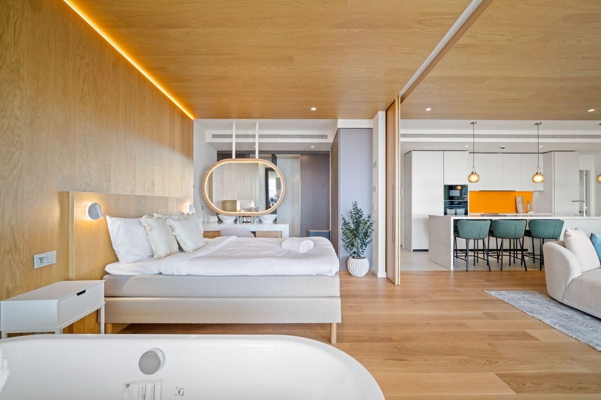 3 sypialnia Apartament na sprzedaż w Fuengirola z basenem garażem - 1 100 000 € (Ref: 9329734)