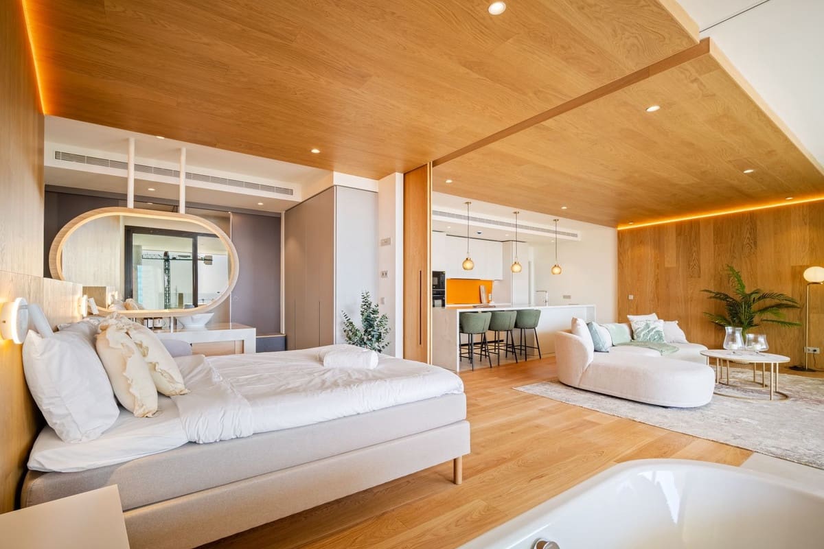 3 sypialnia Apartament na sprzedaż w Fuengirola z basenem garażem - 1 100 000 € (Ref: 9329734)