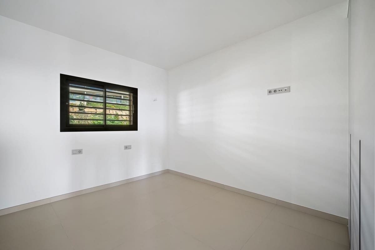 2 quarto Apartamento para venda em Fuengirola com piscina garagem - 699 000 € (Ref: 9329737)