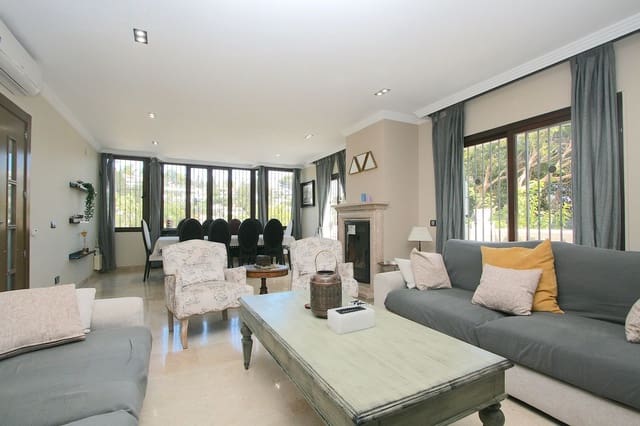 8 soverom Villa til salgs i La Sierrezuela, Mijas med svømmebasseng - € 1 590 750 (Ref: 9337103)