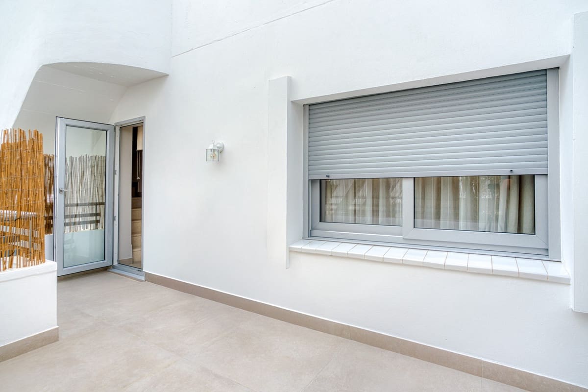 2 sypialnia Penthouse na sprzedaż w Mijas z basenem garażem - 950 000 € (Ref: 9337269)