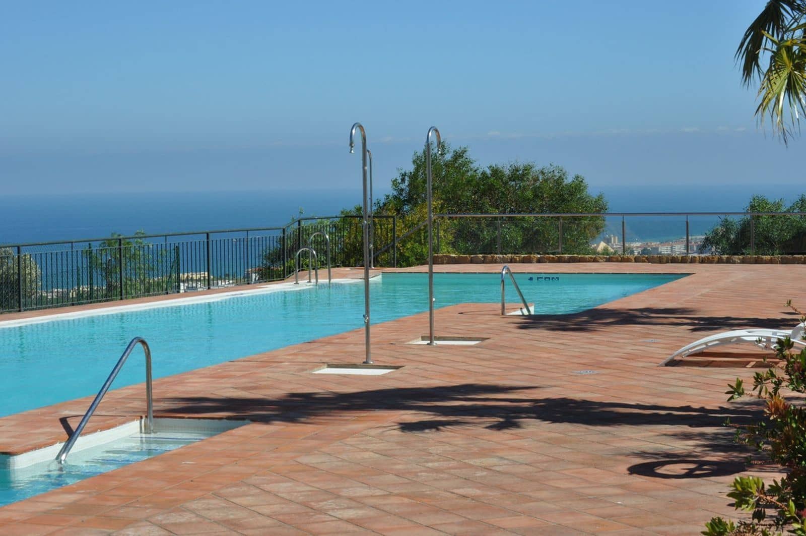 2 bedroom Apartment for sale in Casares with pool - € 535,000 (Ref: 9337271)