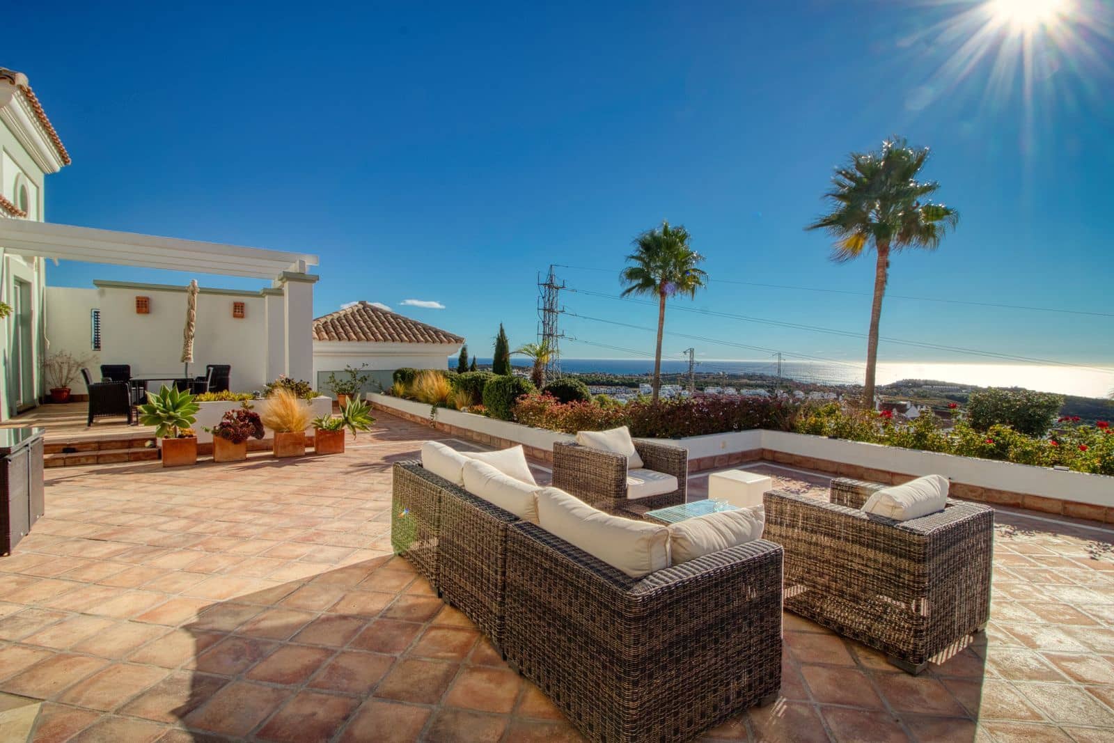 2 bedroom Apartment for sale in Casares with pool - € 535,000 (Ref: 9337271)