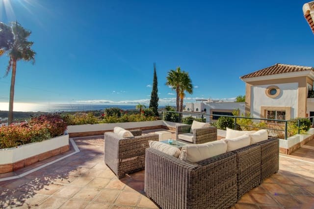 Apartamento de 2 habitaciones en Casares en venta con piscina - 535.000 € (Ref: 9337271)