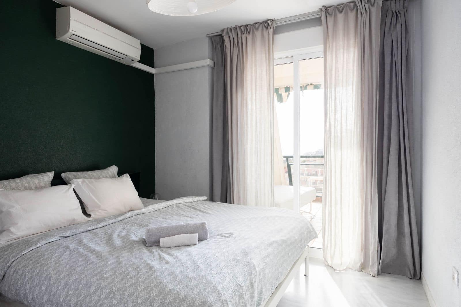 3 slaapkamer Penthouse te koop in Torrequebrada met zwembad garage - € 549.000 (Ref: 9337272)