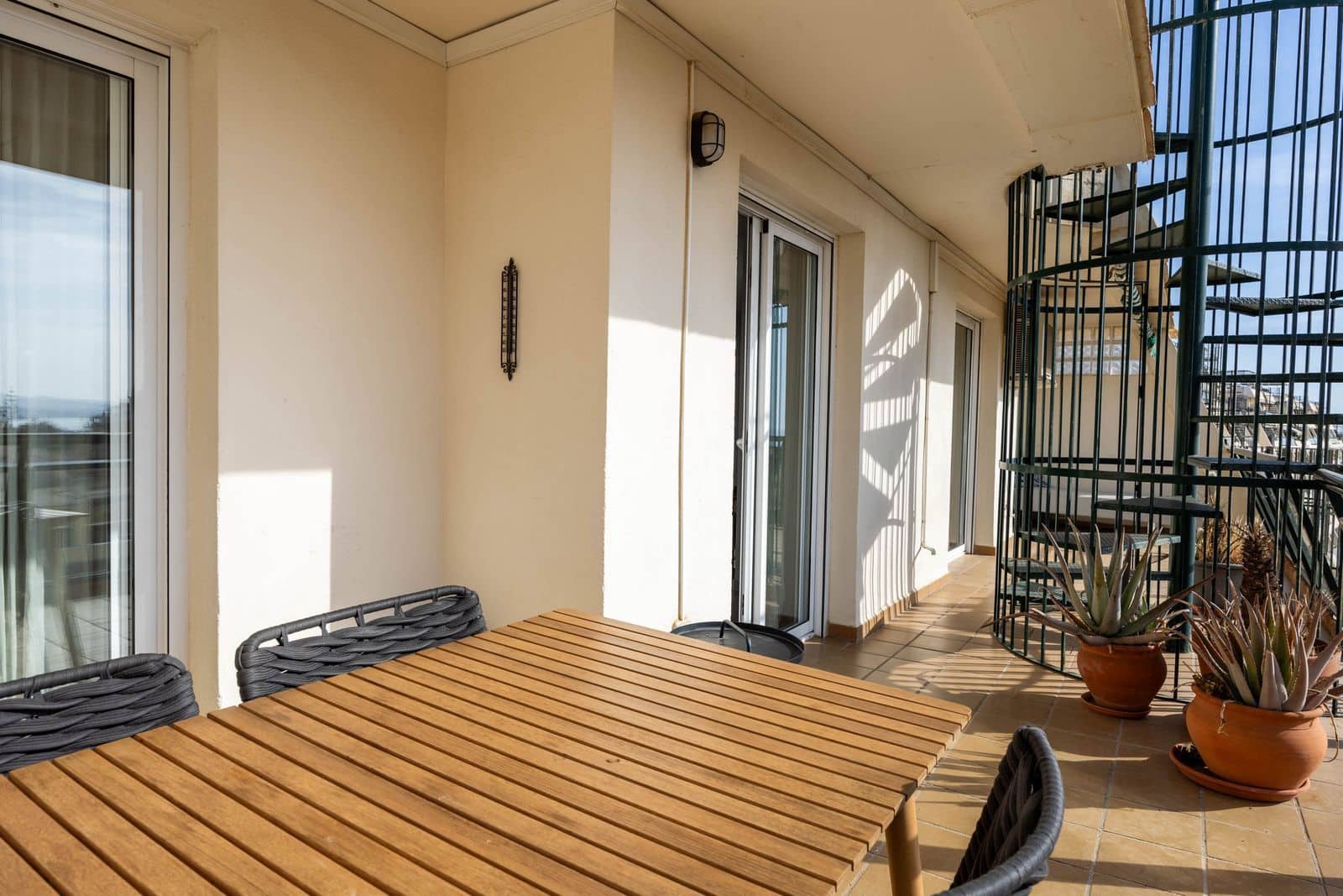 3 slaapkamer Penthouse te koop in Torrequebrada met zwembad garage - € 549.000 (Ref: 9337272)