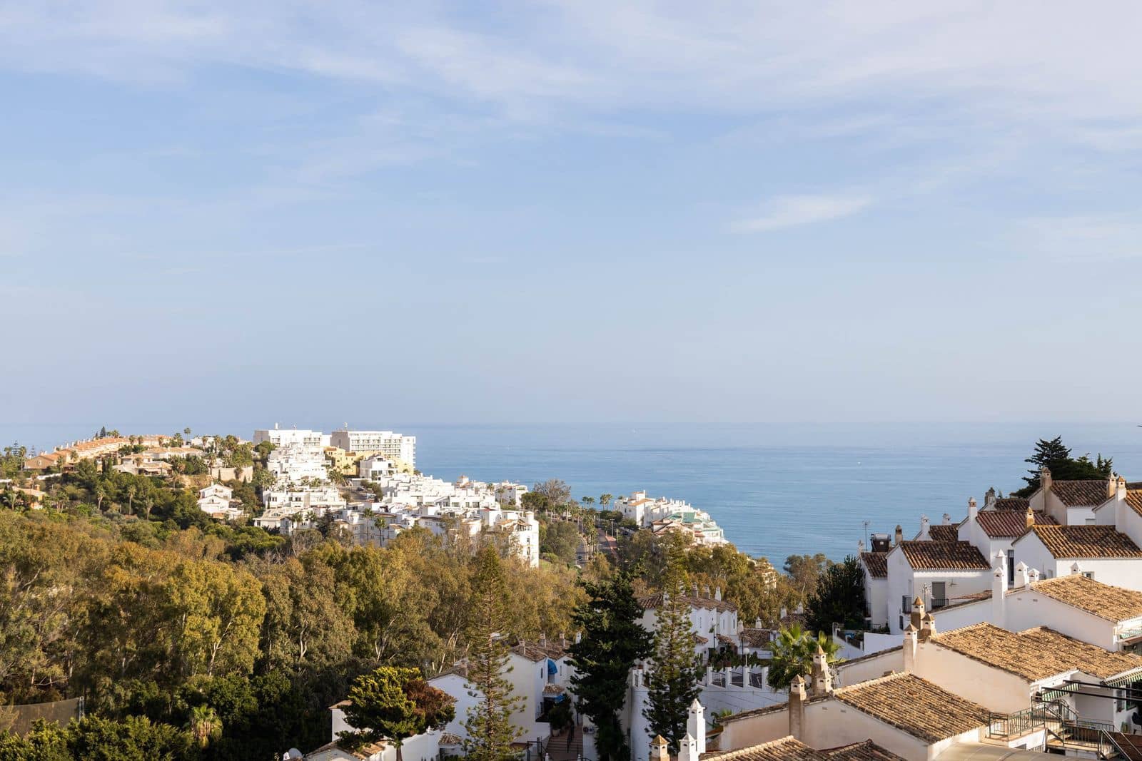 3 slaapkamer Penthouse te koop in Torrequebrada met zwembad garage - € 549.000 (Ref: 9337272)