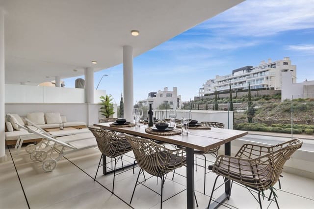 2 makuuhuone Huoneisto myytävänä paikassa Fuengirola mukana uima-altaan 
autotalli - 569 000 € (Ref: 9339121)