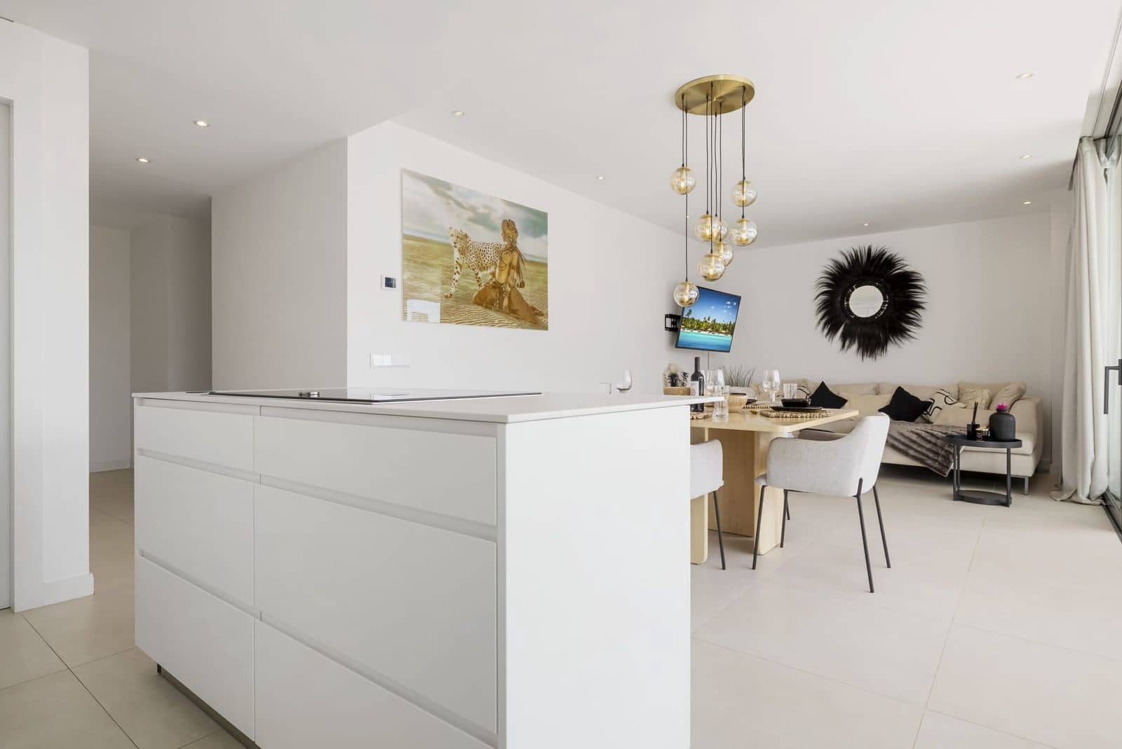 2 bedroom Apartment for sale in Fuengirola with pool garage - € 569,000 (Ref: 9339121)