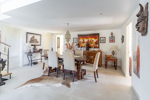 5 soveværelse Villa til salg i Coín med swimmingpool garage - € 649.000 (Ref: 9343525)