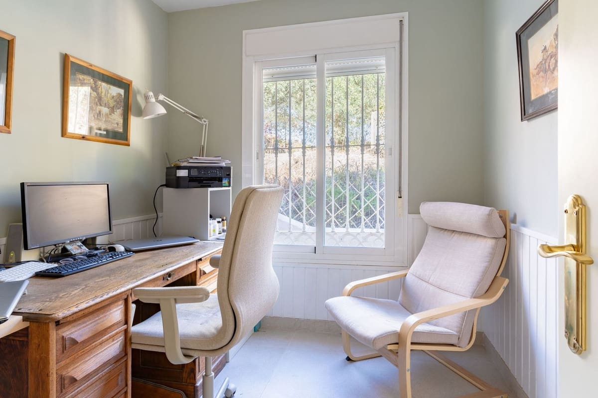 5 quarto Moradia para venda em Coin com piscina garagem - 649 000 € (Ref: 9343525)