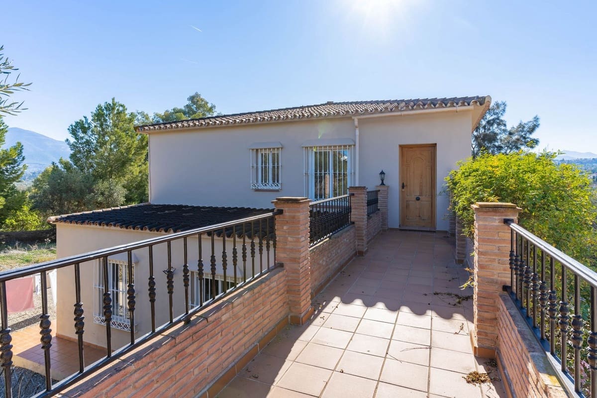 5 quarto Moradia para venda em Coin com piscina garagem - 649 000 € (Ref: 9343525)