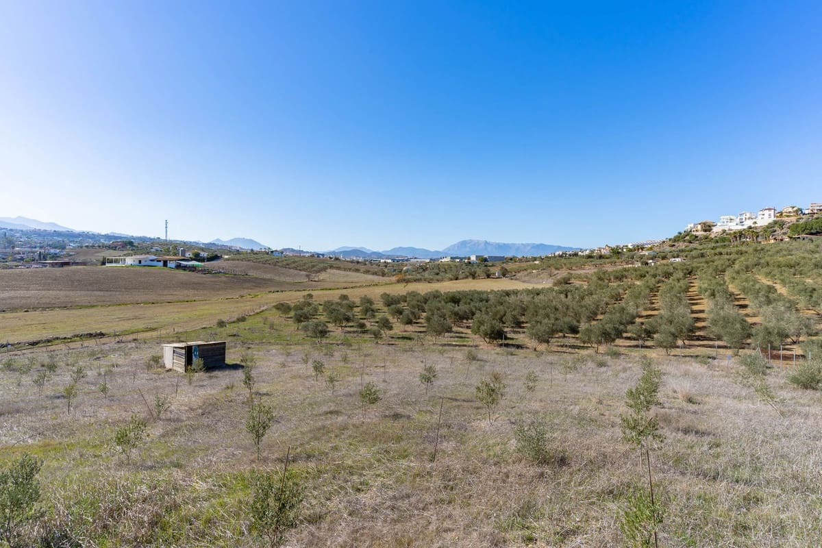 5 quarto Moradia para venda em Coin com piscina garagem - 649 000 € (Ref: 9343525)