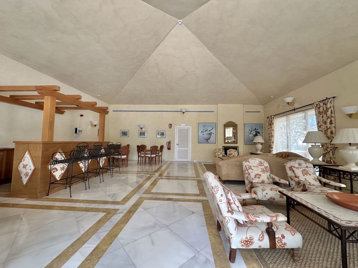 3 quarto Apartamento para venda em Marbella com piscina garagem - 1 299 000 € (Ref: 9347934)