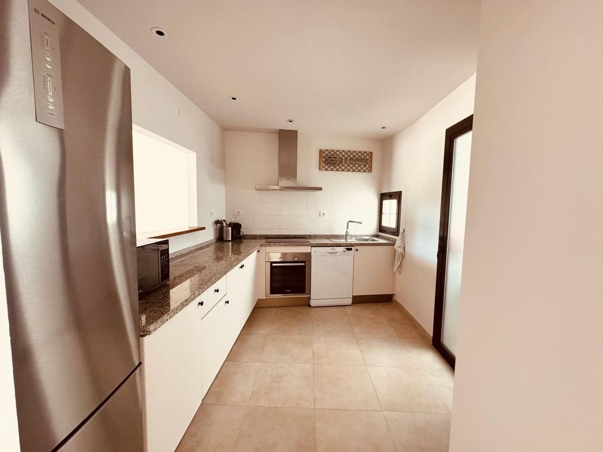 2 chambre Appartement à vendre à Marbella avec piscine - 385 000 € (Ref: 9347948)