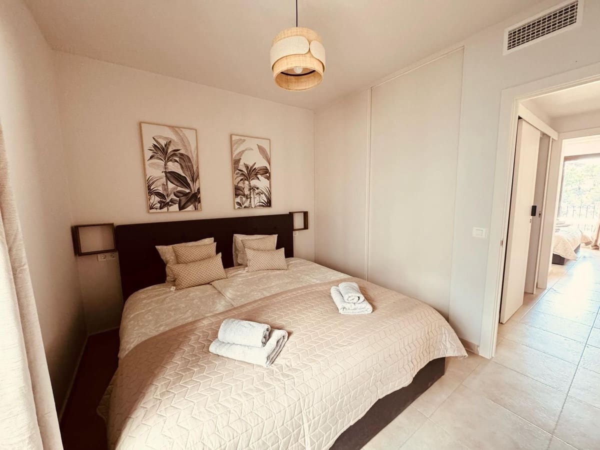 2 chambre Appartement à vendre à Marbella avec piscine - 385 000 € (Ref: 9347948)