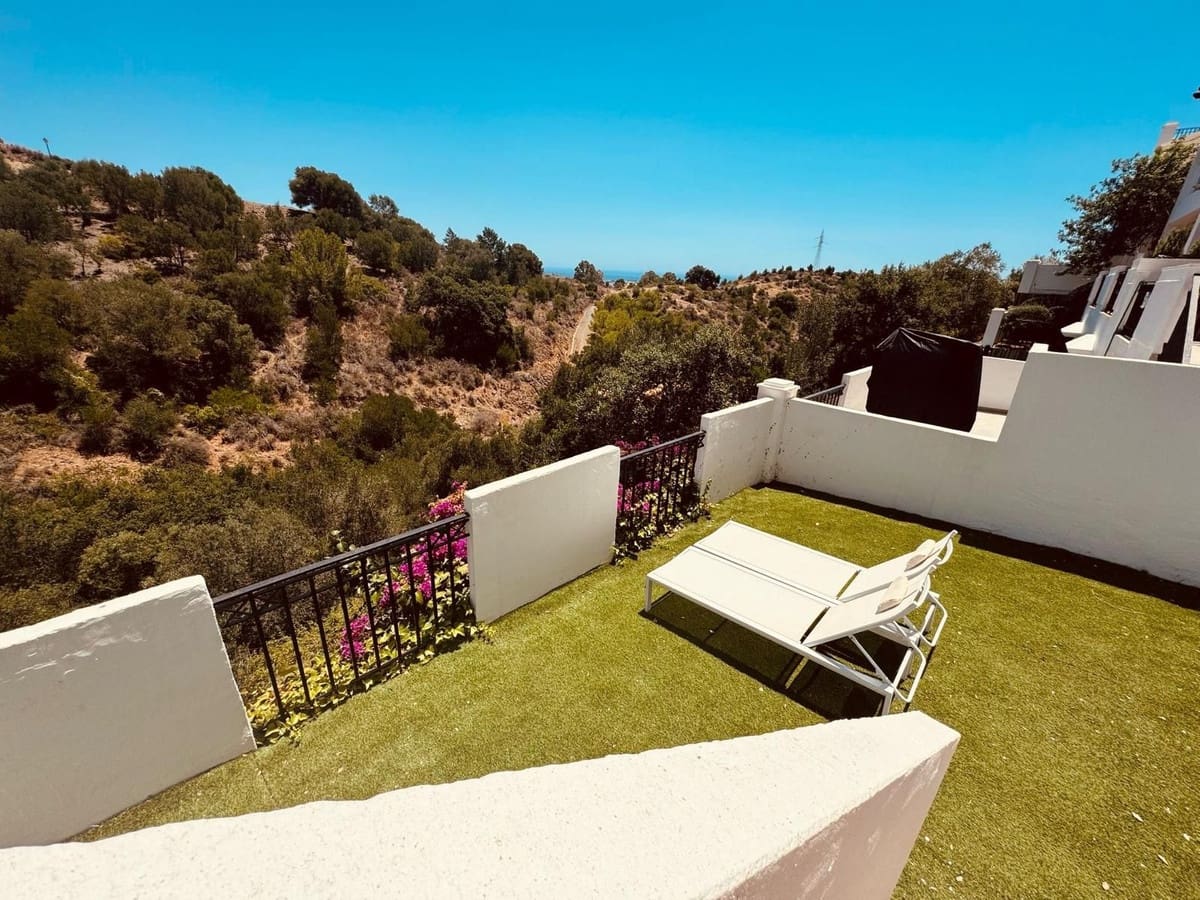 2 chambre Appartement à vendre à Marbella avec piscine - 385 000 € (Ref: 9347948)