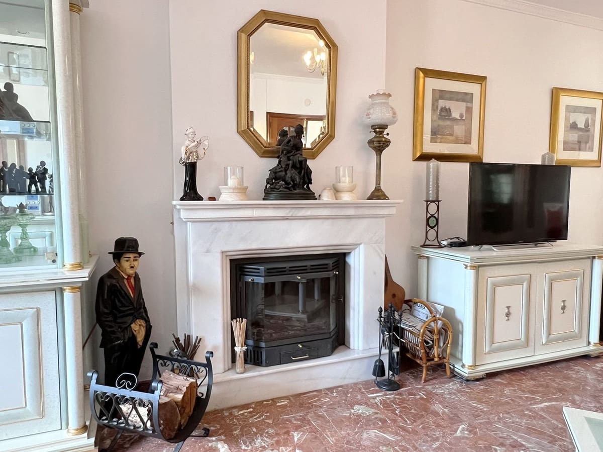 5 quarto Moradia para venda em Mijas com piscina garagem - 788 000 € (Ref: 9353947)