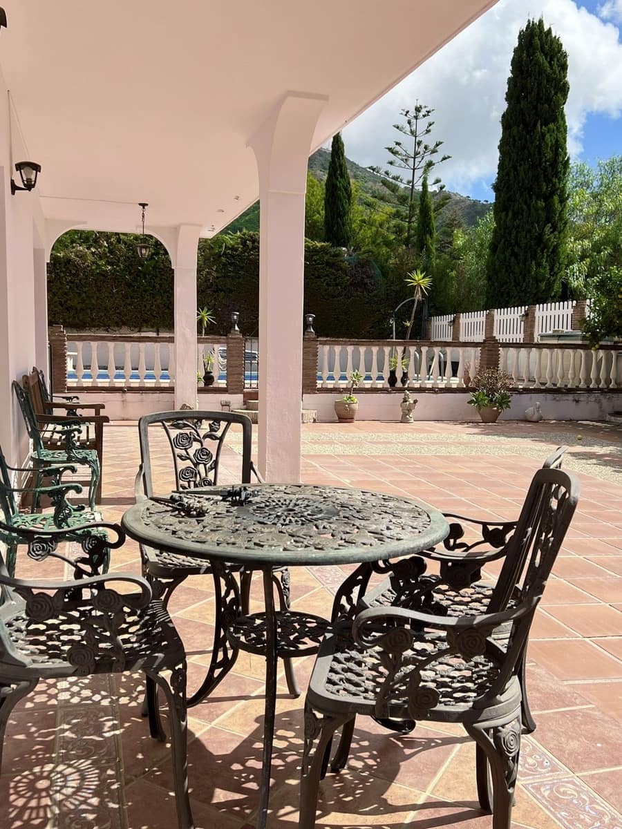 5 quarto Moradia para venda em Mijas com piscina garagem - 788 000 € (Ref: 9353947)